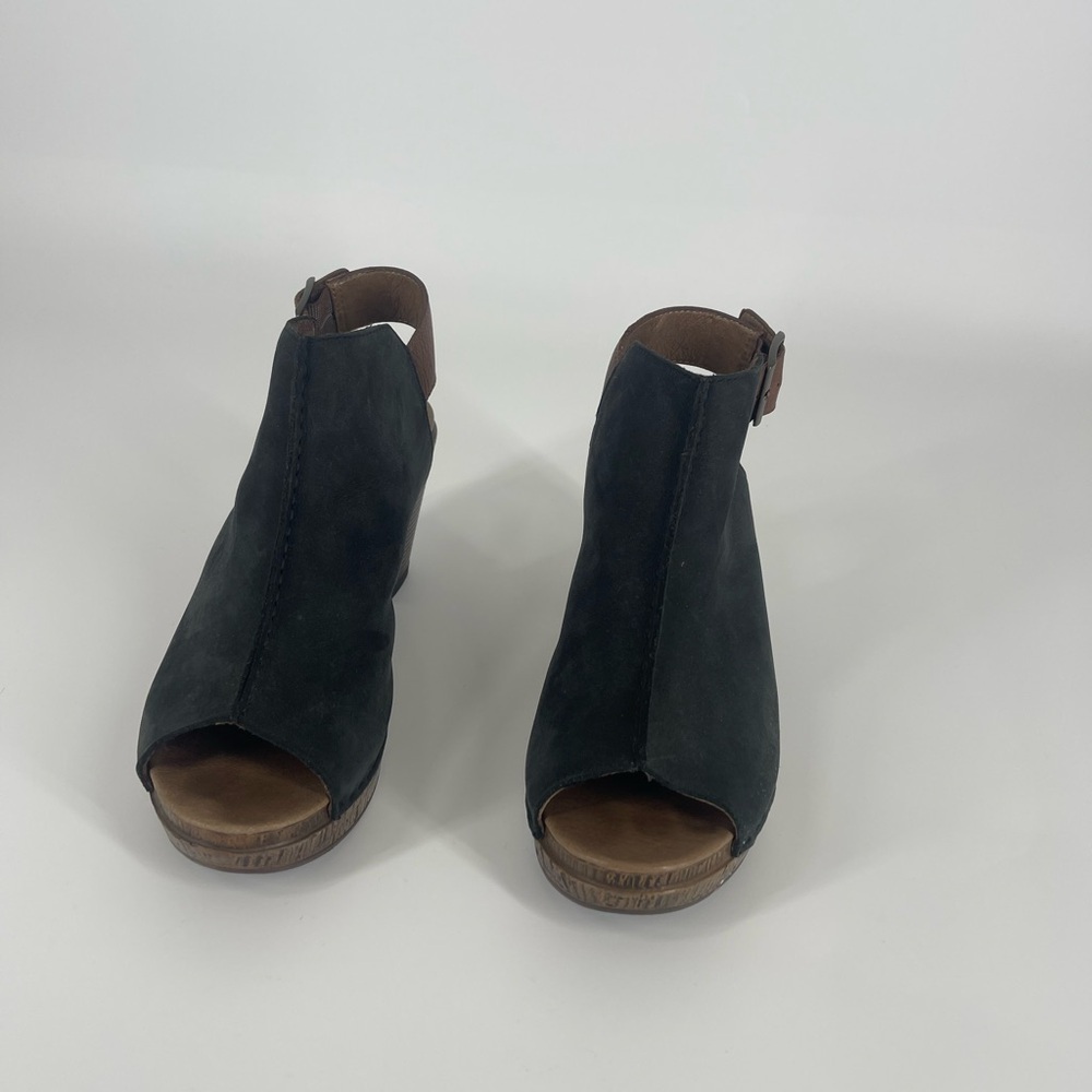 Dansko Black Heels (SB10#25) - Picture 5 of 11